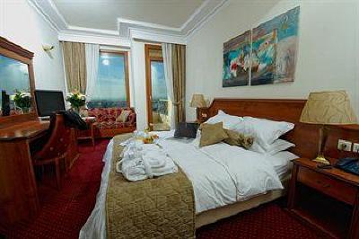 фото отеля Royal Hotel