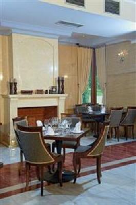 фото отеля Royal Hotel