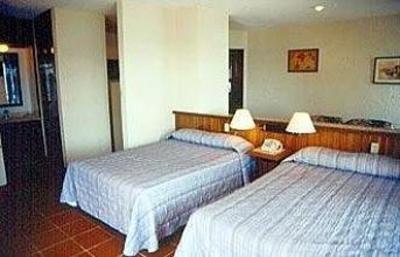 фото отеля Suites Colonial