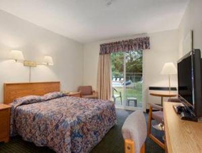 фото отеля Bracebridge Travelodge