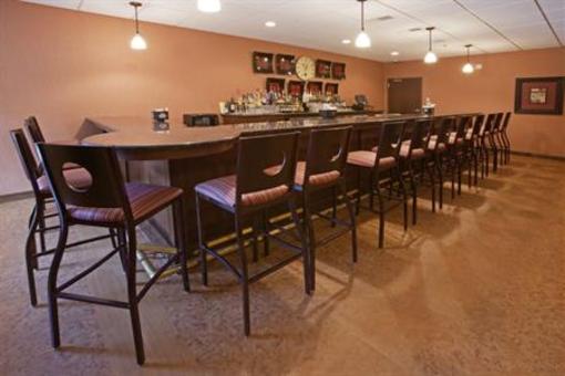 фото отеля Best Western Inn & Suites Crandon