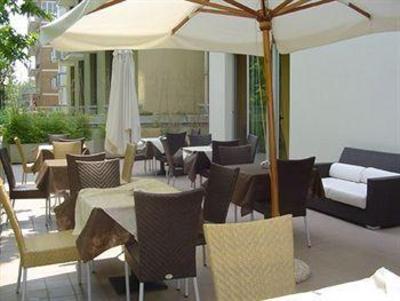 фото отеля Days Inn Rimini South Beach