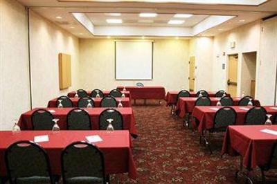 фото отеля Hampton Inn & Suites Merriam