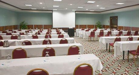 фото отеля Wyndham Richmond Airport Hotel