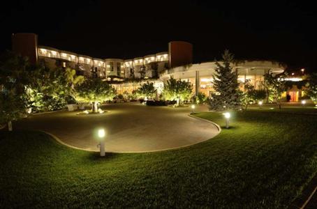 фото отеля Hilton Garden Inn Matera