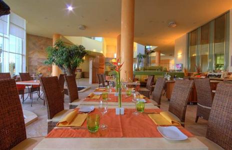 фото отеля Hilton Garden Inn Matera
