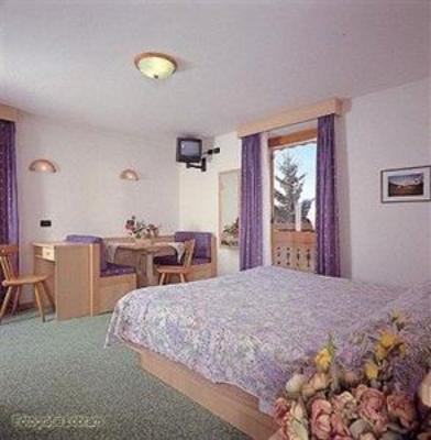 фото отеля Hotel Latemar Spitze