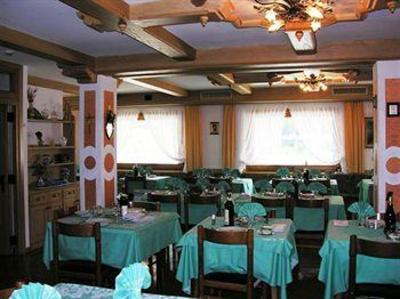 фото отеля Hotel Latemar Spitze