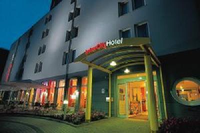 фото отеля Intercityhotel Gelsenkirchen