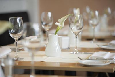 фото отеля Intercityhotel Gelsenkirchen