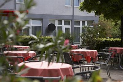фото отеля Intercityhotel Gelsenkirchen