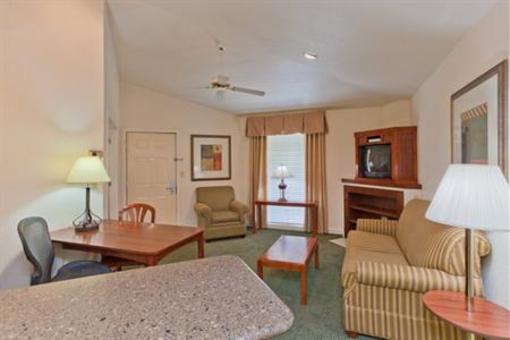 фото отеля Staybridge Suites Dulles