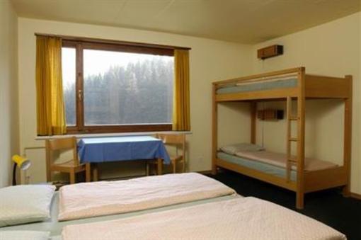 фото отеля Youth Hostel St. Moritz Bad