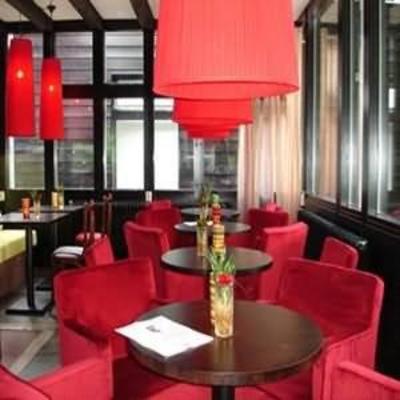 фото отеля Hampshire Inn Bieze Borger