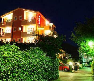 фото отеля Hotel Fineso Budva