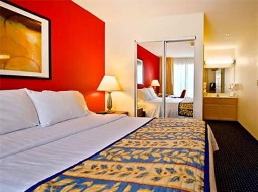фото отеля Residence Inn Wilmington Landfall