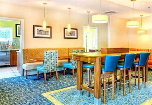 фото отеля Residence Inn Wilmington Landfall