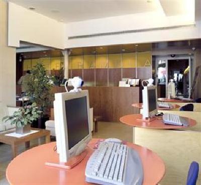 фото отеля Hotel Rambla Figueres