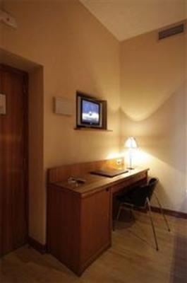 фото отеля Hotel Ateneo Puerta del Sol
