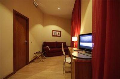фото отеля Hotel Ateneo Puerta del Sol