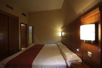 фото отеля Hotel Ateneo Puerta del Sol
