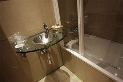 фото отеля Hotel Ateneo Puerta del Sol