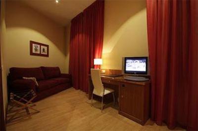фото отеля Hotel Ateneo Puerta del Sol