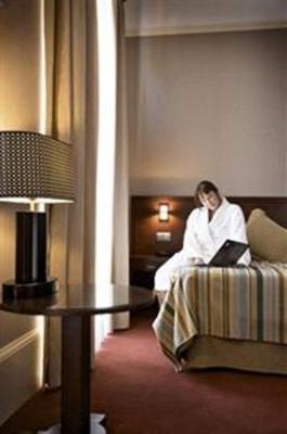 фото отеля The Savoy Jersey