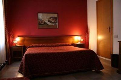 фото отеля Hotel Borgo Antico Fabriano