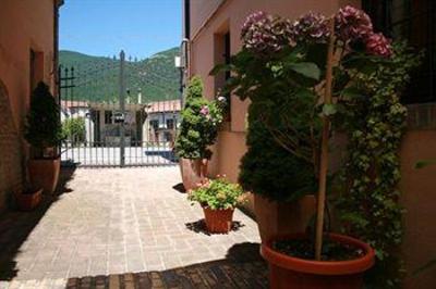 фото отеля Hotel Borgo Antico Fabriano