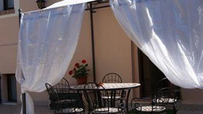 фото отеля Hotel Borgo Antico Fabriano