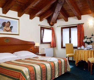 фото отеля Antico Moro Hotel Venice
