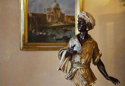 фото отеля Antico Moro Hotel Venice