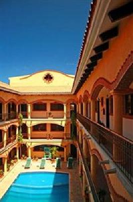 фото отеля Playa del Carmen Hotel by H & A