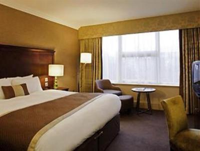 фото отеля Mercure Wessex Winchester