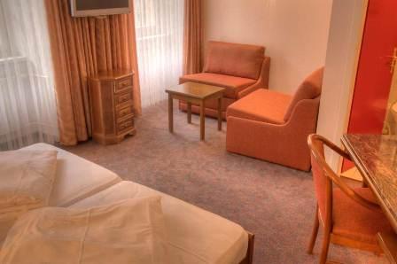 фото отеля Hotel Pension Rosli