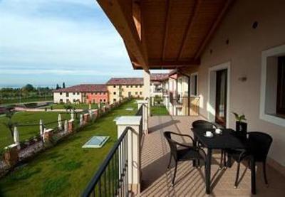фото отеля Hotel Parchi del Garda Lazise