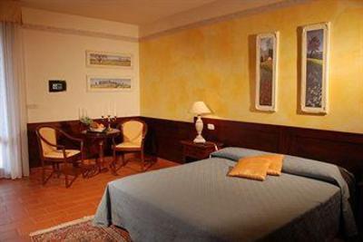 фото отеля Borgo Degli Olivi Hotel Piombino