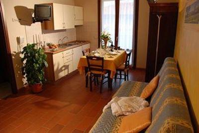 фото отеля Borgo Degli Olivi Hotel Piombino