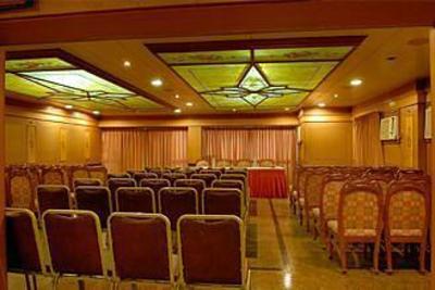 фото отеля Vice President Hotel