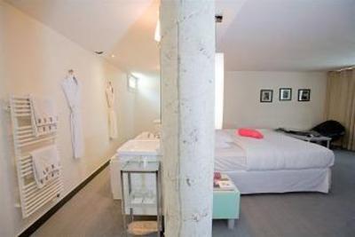 фото отеля Kube Hotel