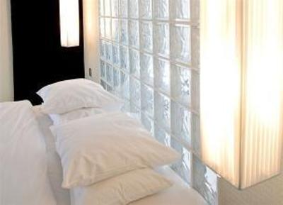 фото отеля Kube Hotel