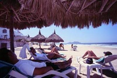 фото отеля Costa Bonita Condominium Beach Resort Mazatlan