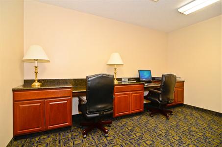 фото отеля Best Western Hotel Gas City