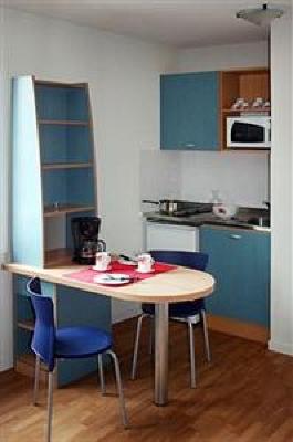 фото отеля Sejours & Affaires Aparthotel Poitiers Lamartine