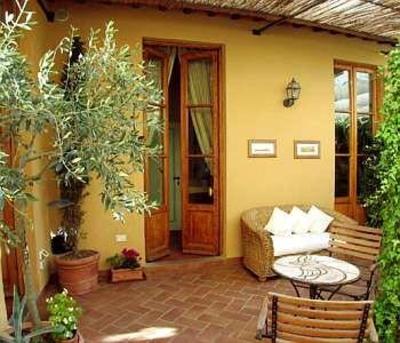 фото отеля Tourist House Ghiberti Bed & Breakfast Florence