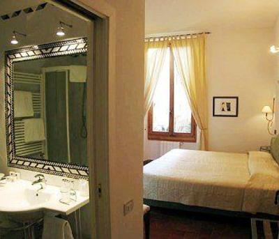 фото отеля Tourist House Ghiberti Bed & Breakfast Florence