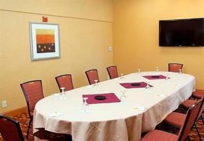 фото отеля Courtyard by Marriott Oxnard Ventura