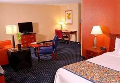фото отеля Courtyard by Marriott Oxnard Ventura