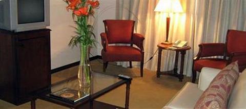 фото отеля Reconquista Garden Hotel Buenos Aires